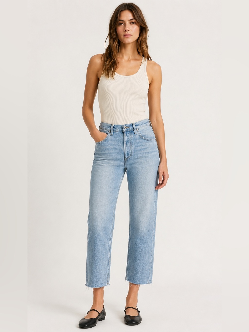 Everlane The Cheeky Jean Crop Light Wash Raw Hem Size 24
100% Cotton